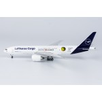 NG Model Lufthansa Cargo 777F D-ALFG CO₂ neutral 1:400